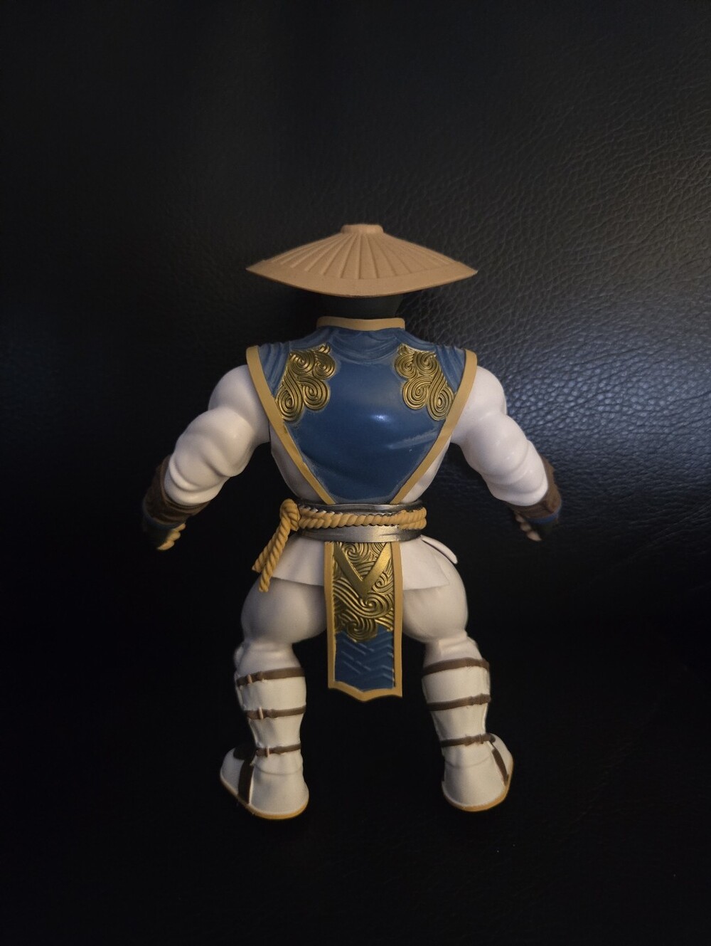Funko Mortal Kombat Raiden Action Figure - Picture 2 of 7